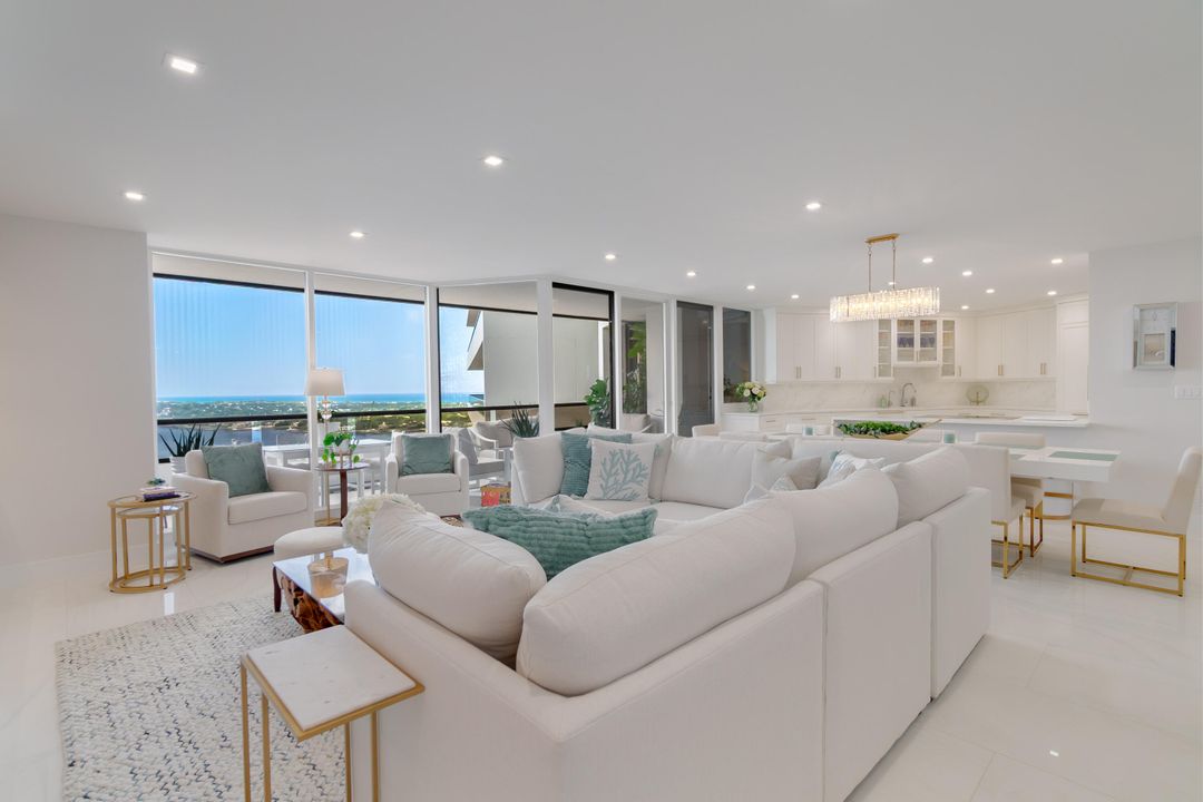 待售: $1,650,000 (2 贝兹, 2 浴室, 2448 平方英尺)