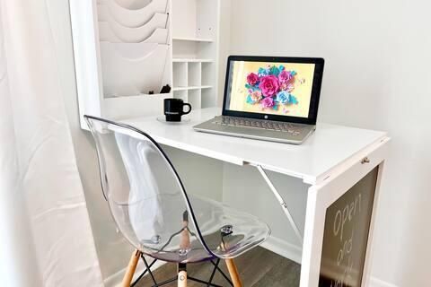 На продажу: $1,400,000 (3 спален, 2 ванн, 2064 Квадратных фут)