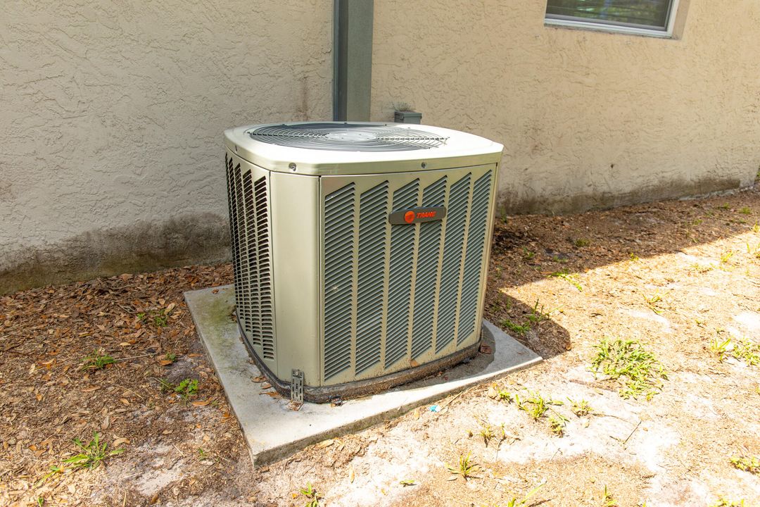 Active With Contract: $369,900 (3 beds, 2 baths, 1440 Square Feet)