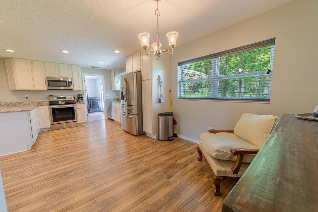 Active With Contract: $369,900 (3 beds, 2 baths, 1440 Square Feet)