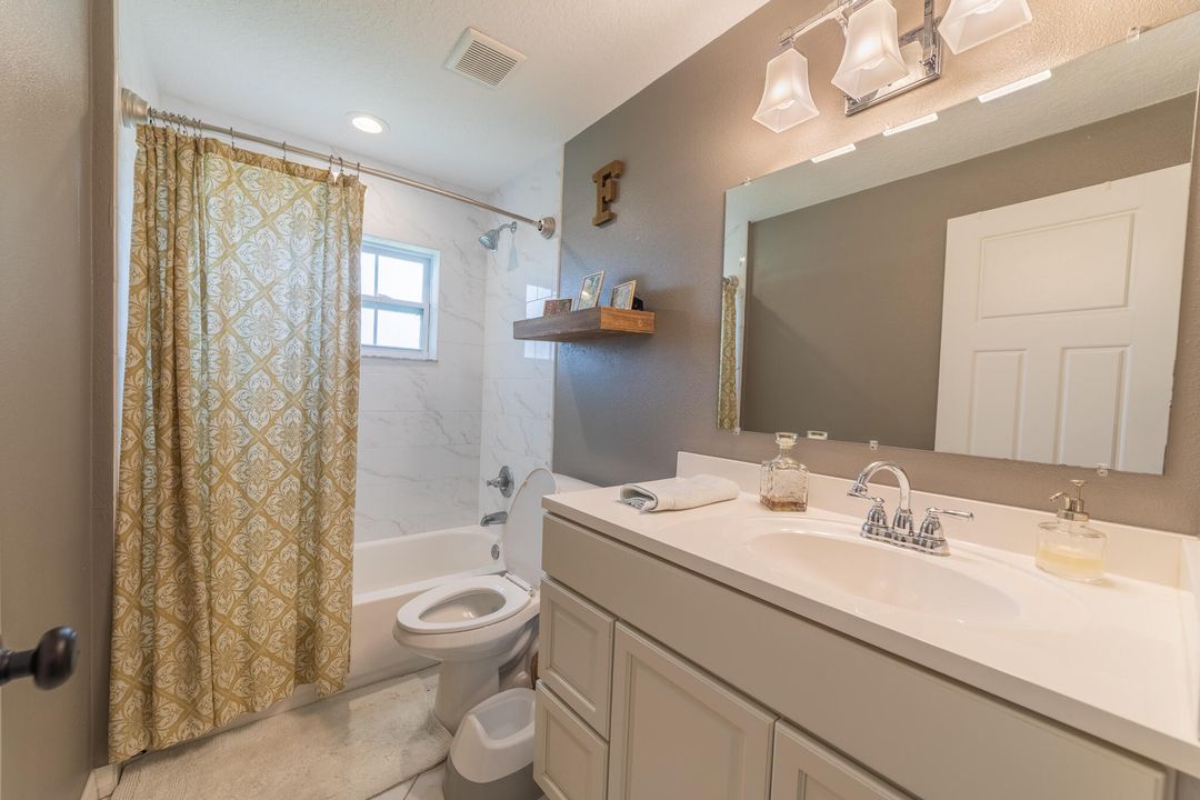 Active With Contract: $369,900 (3 beds, 2 baths, 1440 Square Feet)