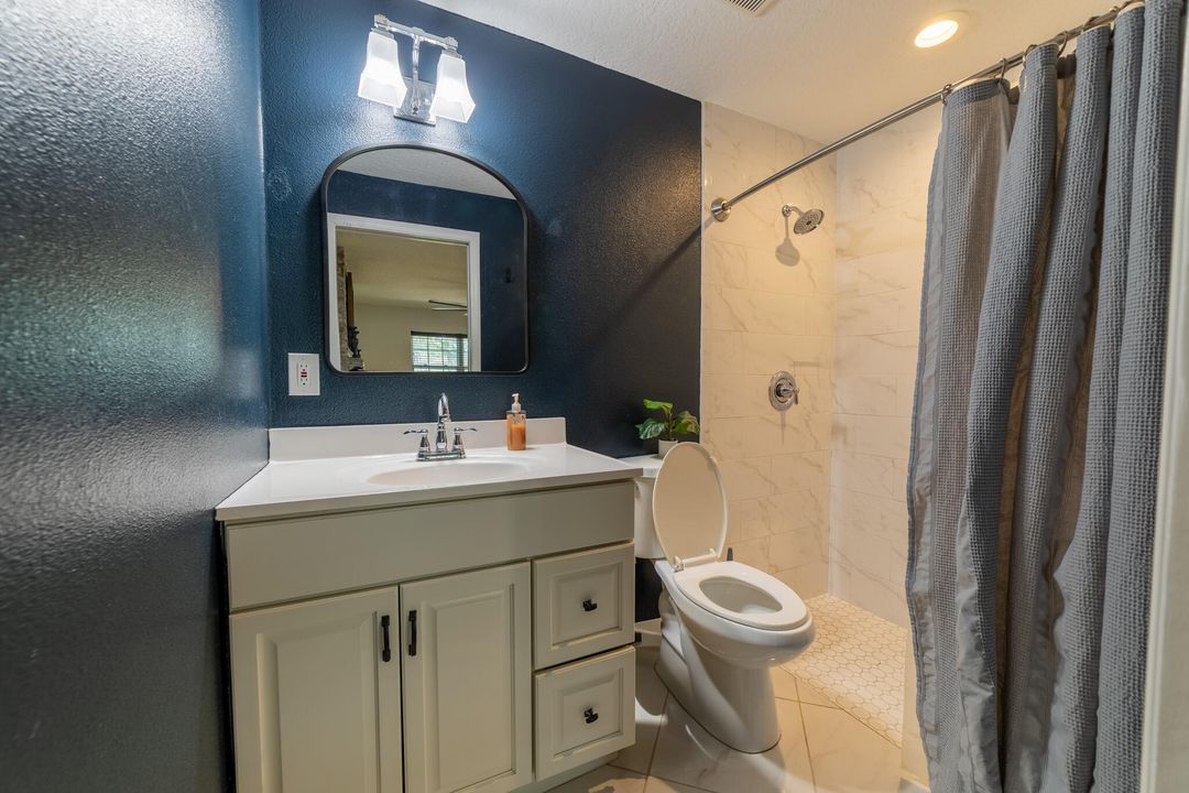 Active With Contract: $369,900 (3 beds, 2 baths, 1440 Square Feet)