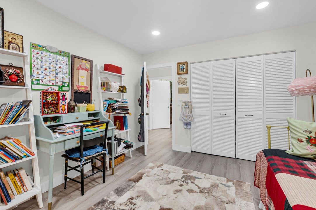 На продажу: $567,500 (3 спален, 3 ванн, 2105 Квадратных фут)