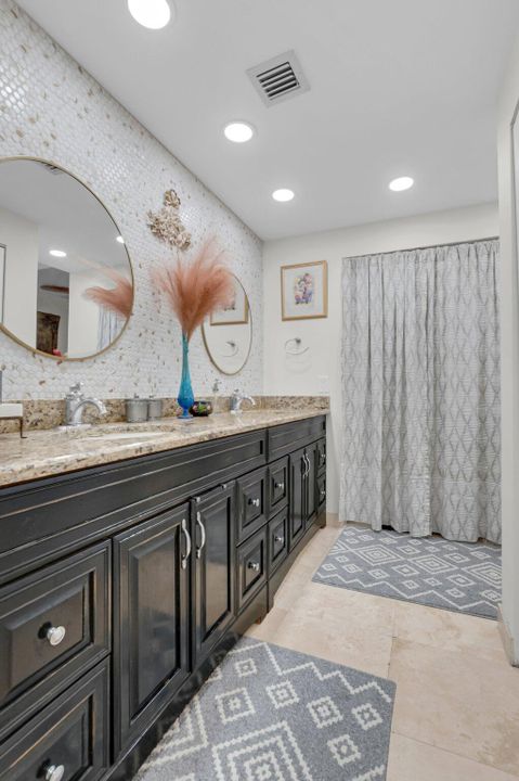 На продажу: $567,500 (3 спален, 3 ванн, 2105 Квадратных фут)