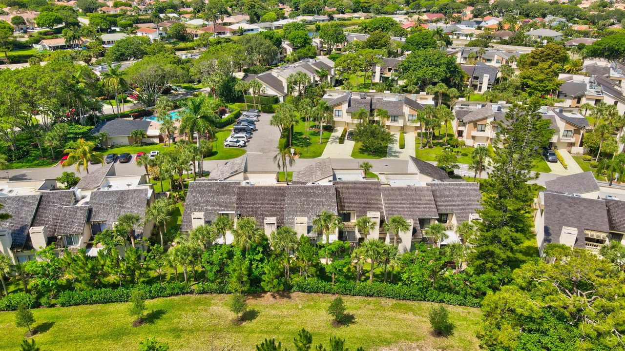 На продажу: $567,500 (3 спален, 3 ванн, 2105 Квадратных фут)