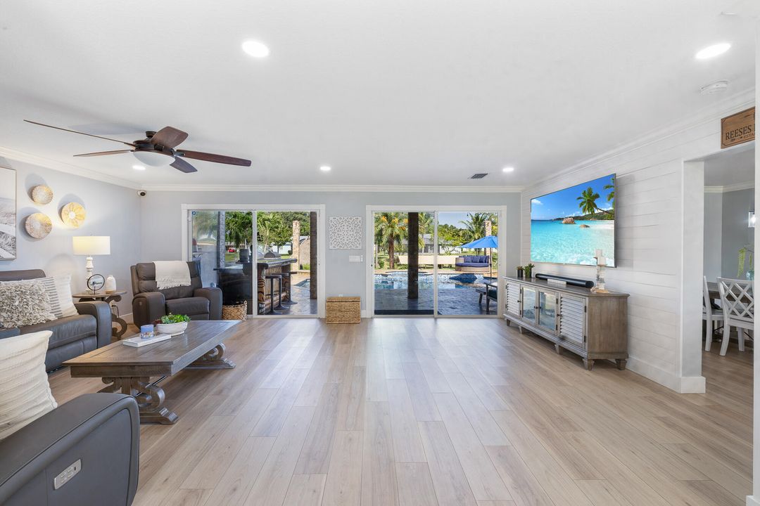 На продажу: $1,165,000 (4 спален, 3 ванн, 2542 Квадратных фут)