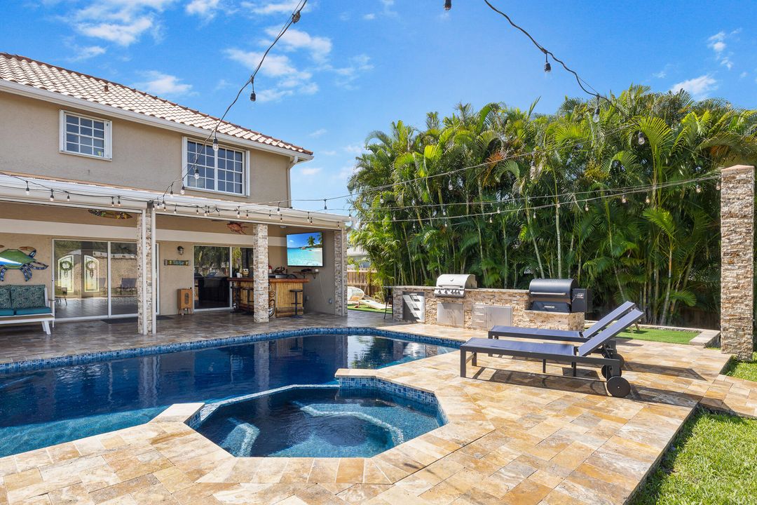 На продажу: $1,165,000 (4 спален, 3 ванн, 2542 Квадратных фут)