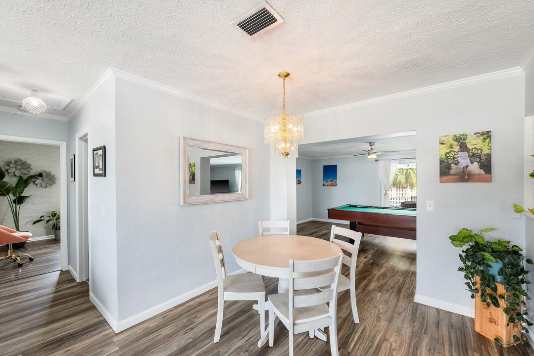 待售: $409,000 (3 贝兹, 2 浴室, 1642 平方英尺)