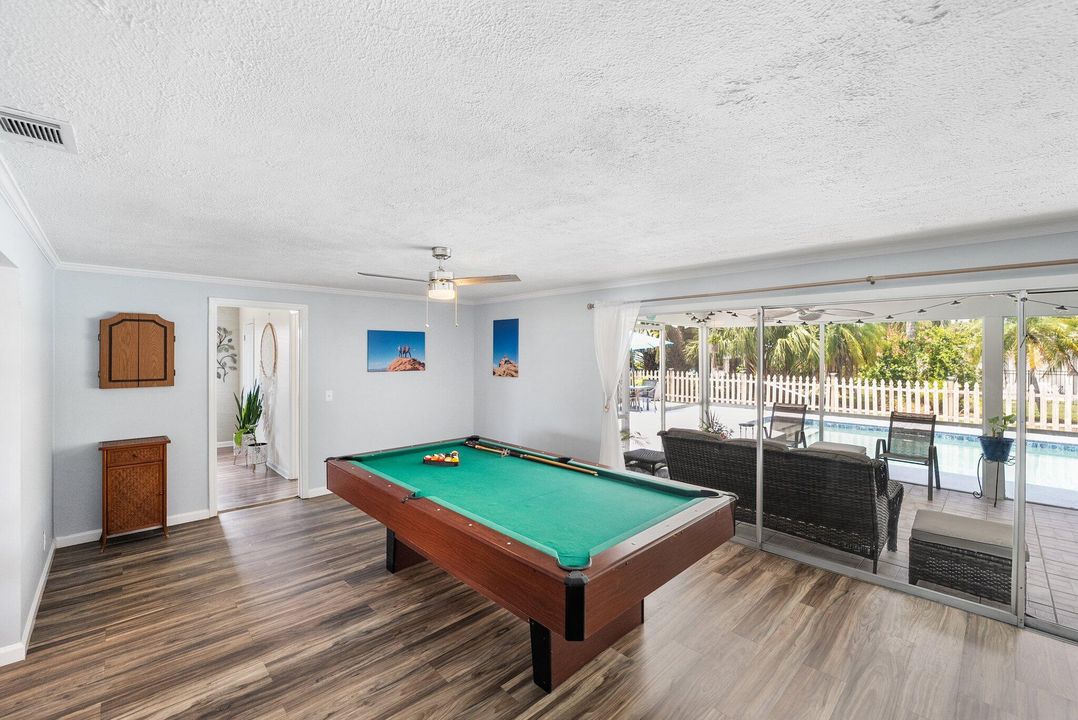 待售: $409,000 (3 贝兹, 2 浴室, 1642 平方英尺)