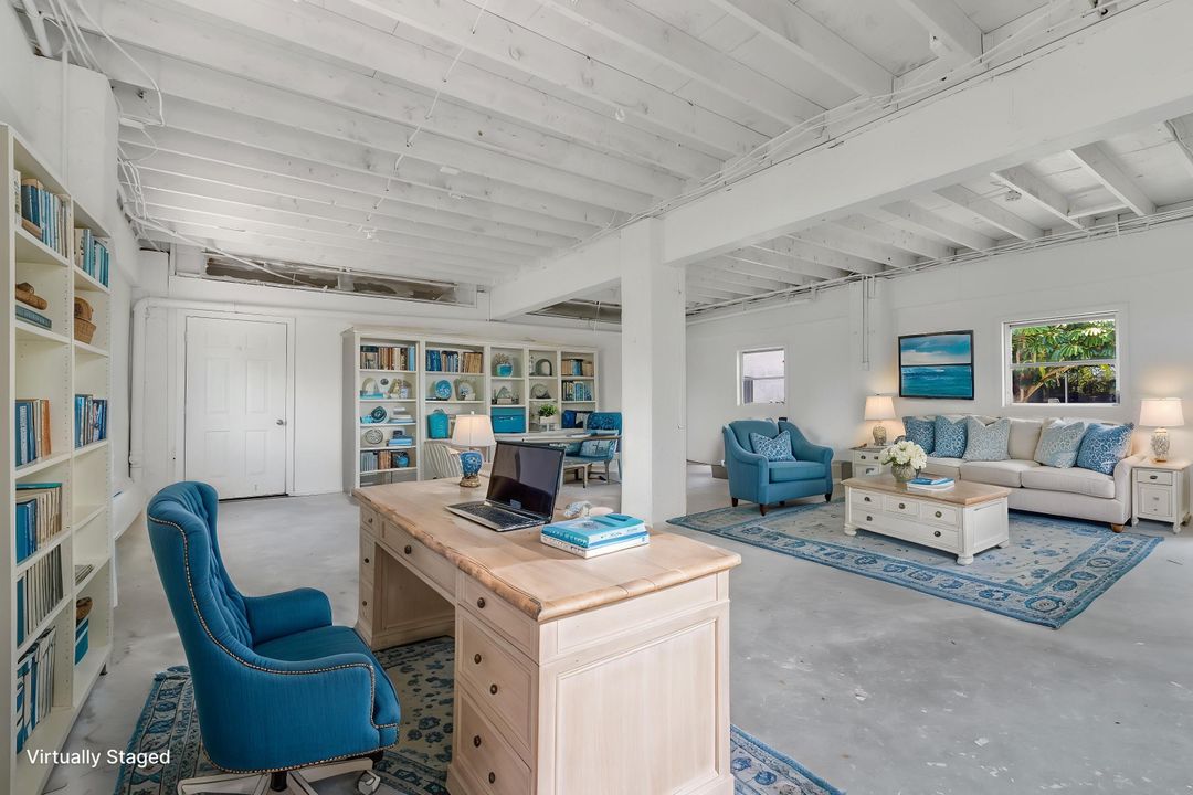 For Sale: $319,000 (3 beds, 2 baths, 2085 Square Feet)