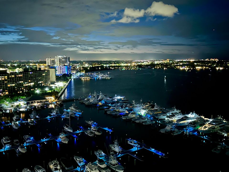 待售: $1,650,000 (2 贝兹, 2 浴室, 2448 平方英尺)