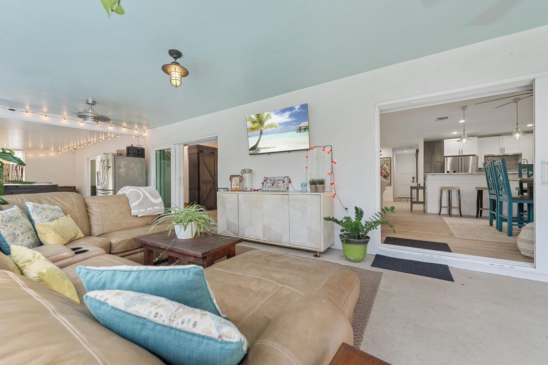 出租: $6,500 (3 贝兹, 3 浴室, 1878 平方英尺)