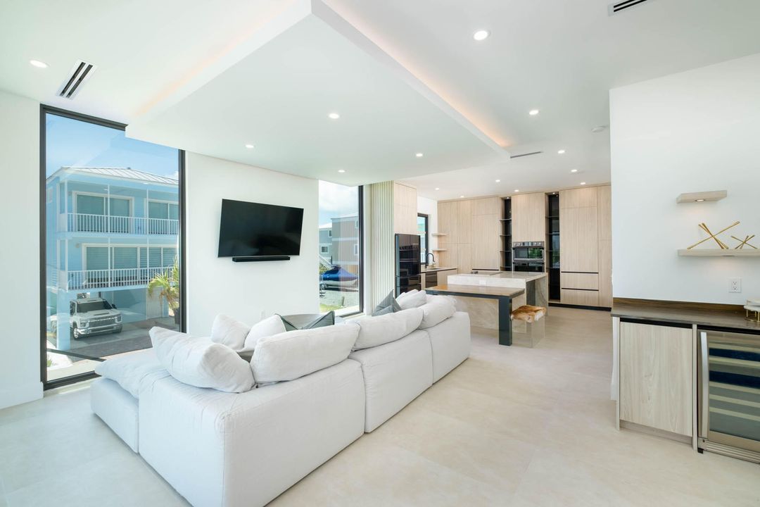 En Venta: $1,600,000 (3 camas, 3 baños, 1399 Pies cuadrados)