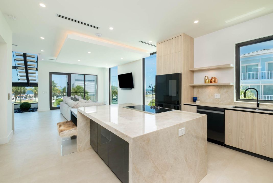 En Venta: $1,600,000 (3 camas, 3 baños, 1399 Pies cuadrados)