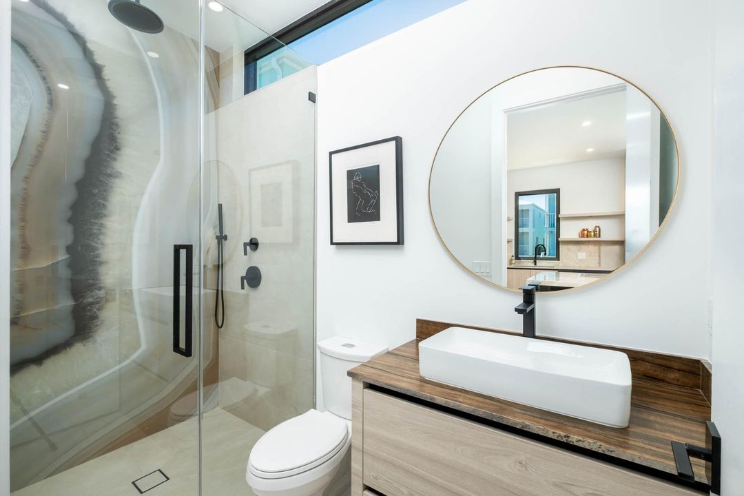 En Venta: $1,600,000 (3 camas, 3 baños, 1399 Pies cuadrados)