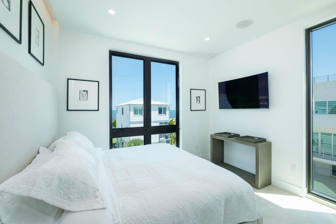 En Venta: $1,600,000 (3 camas, 3 baños, 1399 Pies cuadrados)