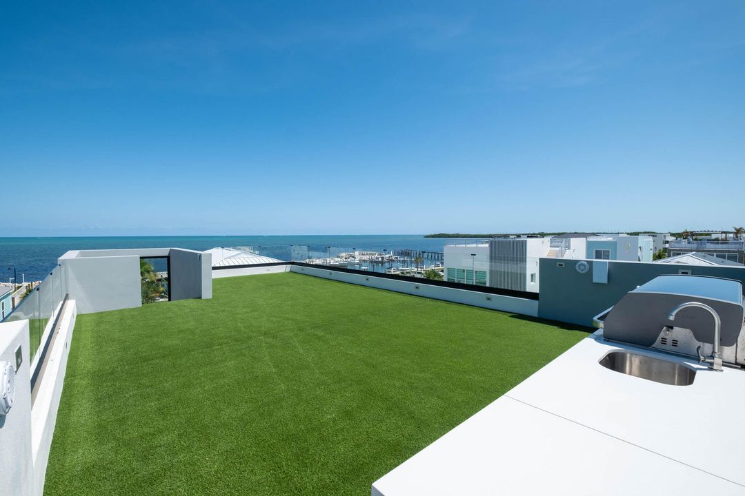 En Venta: $1,600,000 (3 camas, 3 baños, 1399 Pies cuadrados)