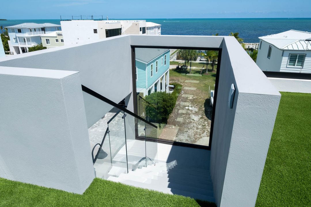 En Venta: $1,600,000 (3 camas, 3 baños, 1399 Pies cuadrados)