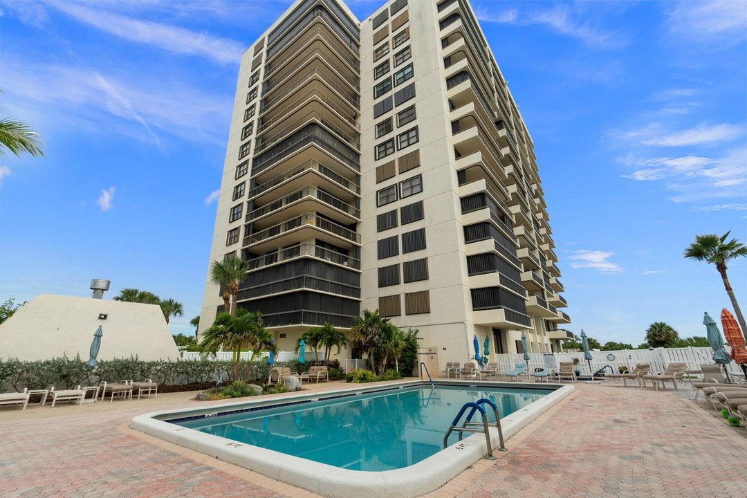 В аренду: $5,000 (2 спален, 2 ванн, 1281 Квадратных фут)