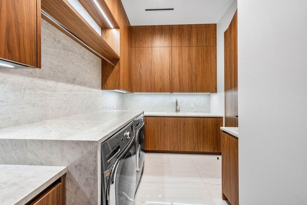 En Venta: $17,750,000 (5 camas, 6 baños, 6307 Pies cuadrados)