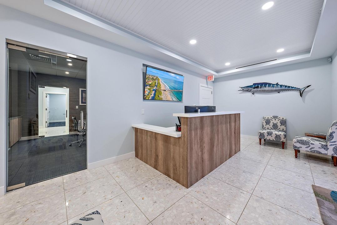 待售: $950,000 (0 贝兹, 0 浴室, 3580 平方英尺)