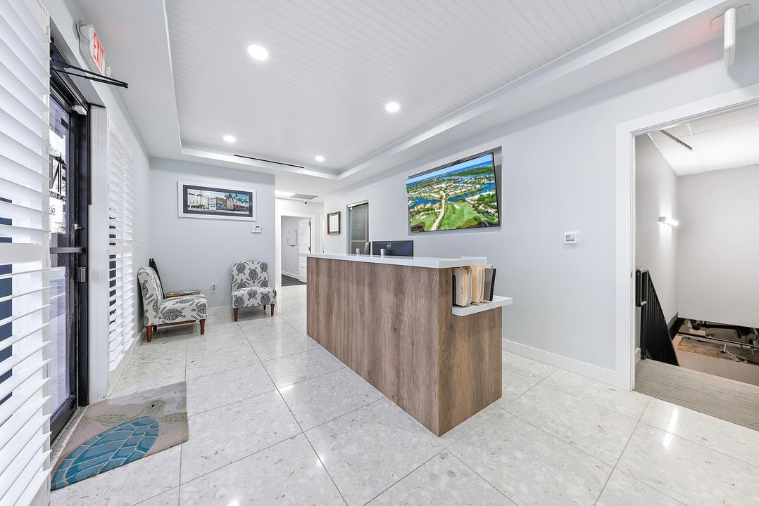 待售: $950,000 (0 贝兹, 0 浴室, 3580 平方英尺)