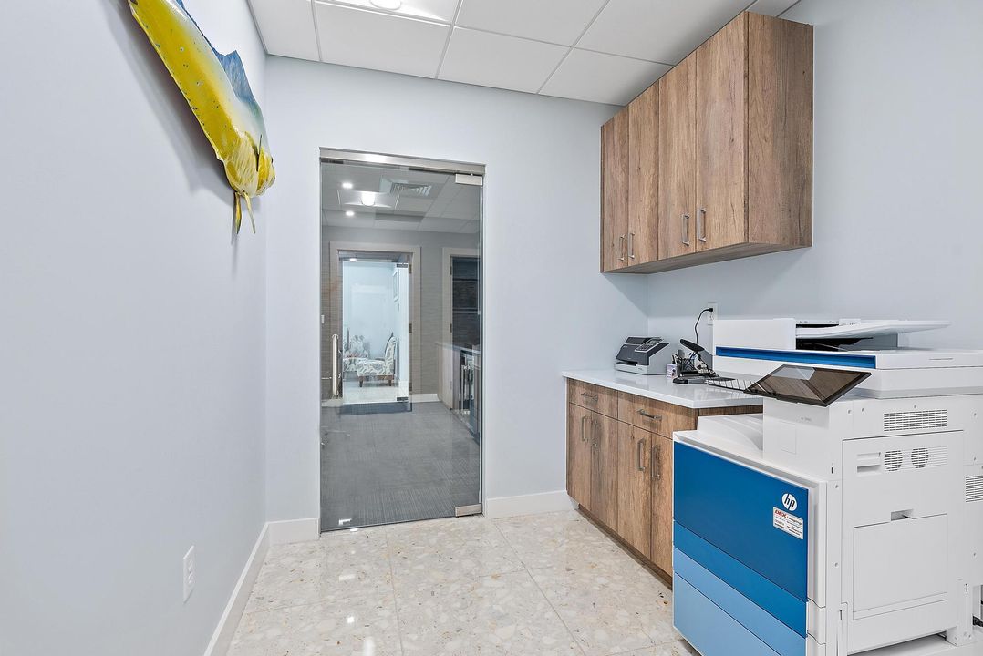 待售: $950,000 (0 贝兹, 0 浴室, 3580 平方英尺)