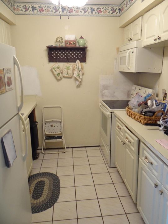 На продажу: $89,900 (1 спален, 1 ванн, 660 Квадратных фут)