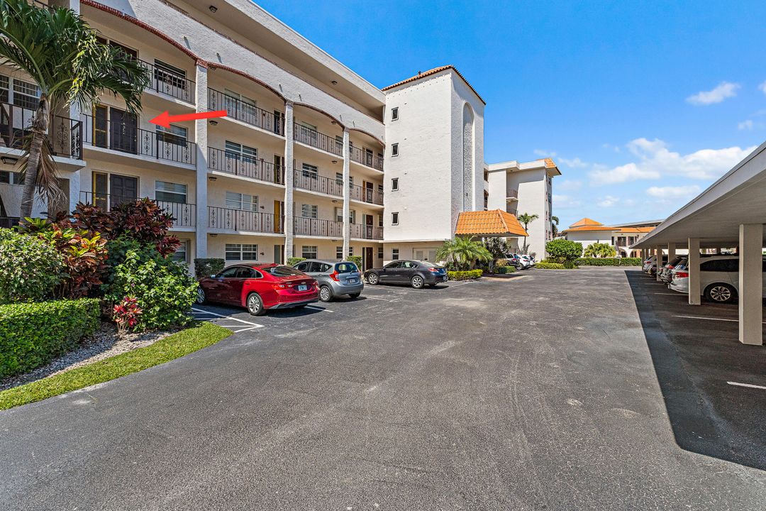 合同活跃: $209,000 (2 贝兹, 2 浴室, 1200 平方英尺)