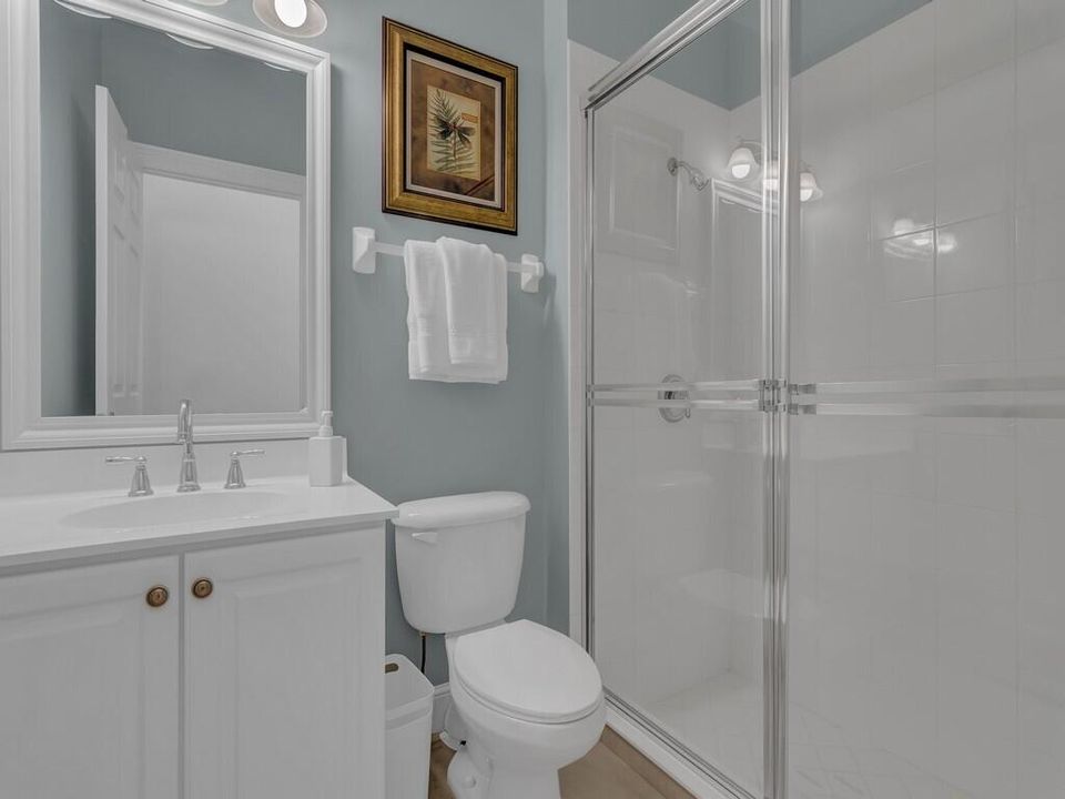 Active With Contract: $889,000 (3 beds, 3 baths, 2662 Square Feet)