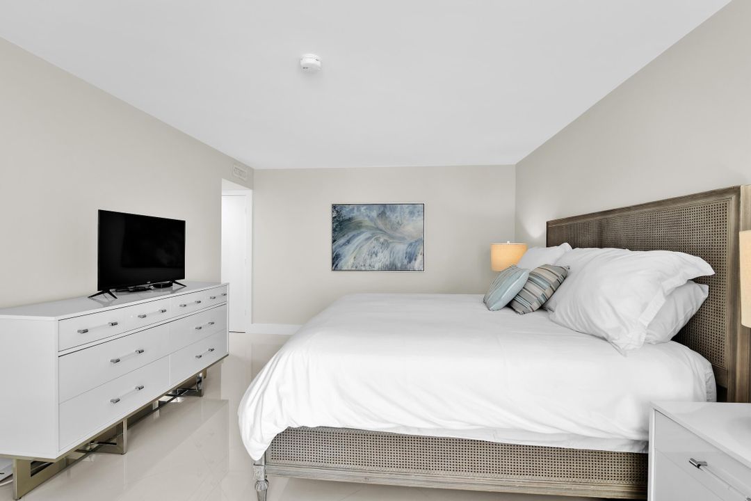 Под контрактом: $12,000 (2 спален, 2 ванн, 1448 Квадратных фут)