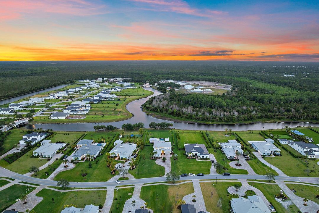 待售: $5,900,000 (7 贝兹, 7 浴室, 5762 平方英尺)