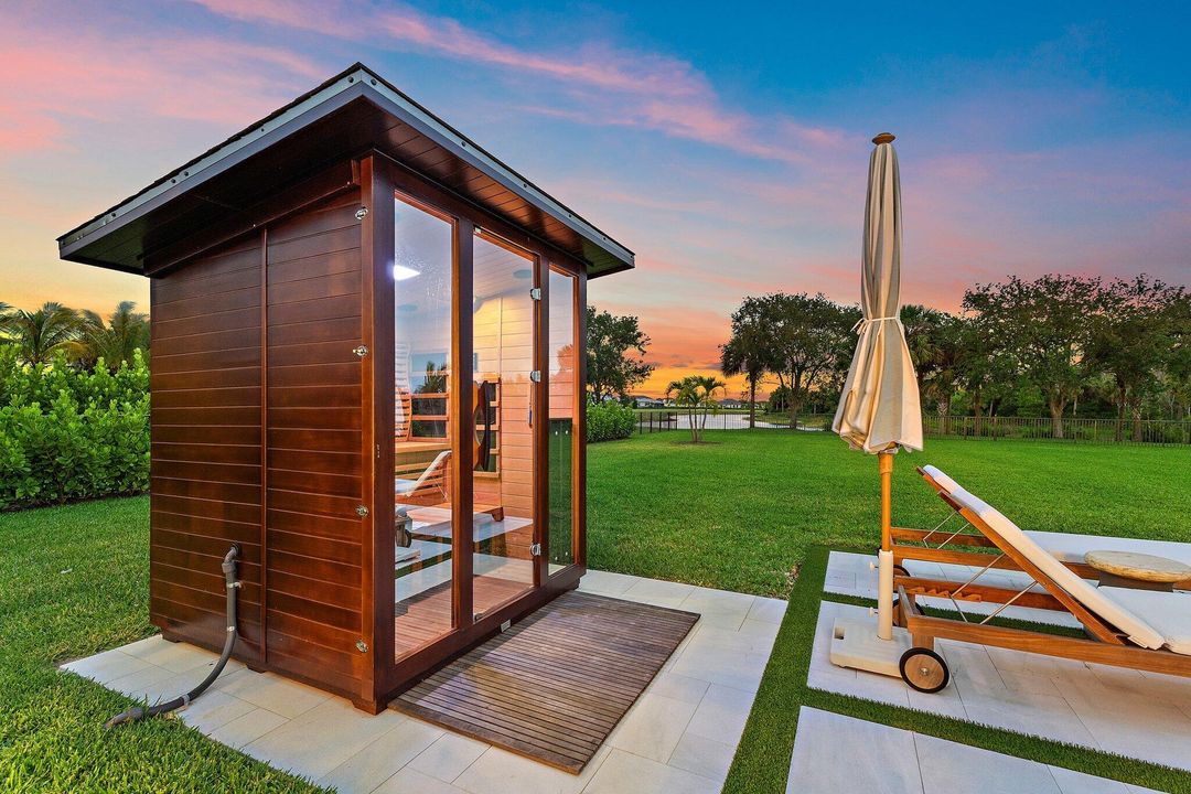 待售: $5,900,000 (7 贝兹, 7 浴室, 5762 平方英尺)