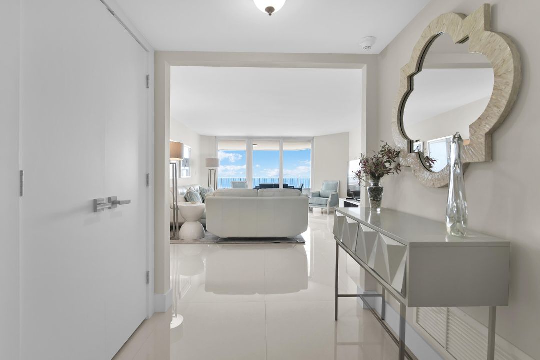 Под контрактом: $12,000 (2 спален, 2 ванн, 1448 Квадратных фут)