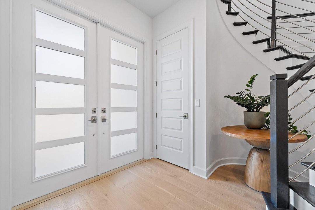 待售: $5,900,000 (7 贝兹, 7 浴室, 5762 平方英尺)