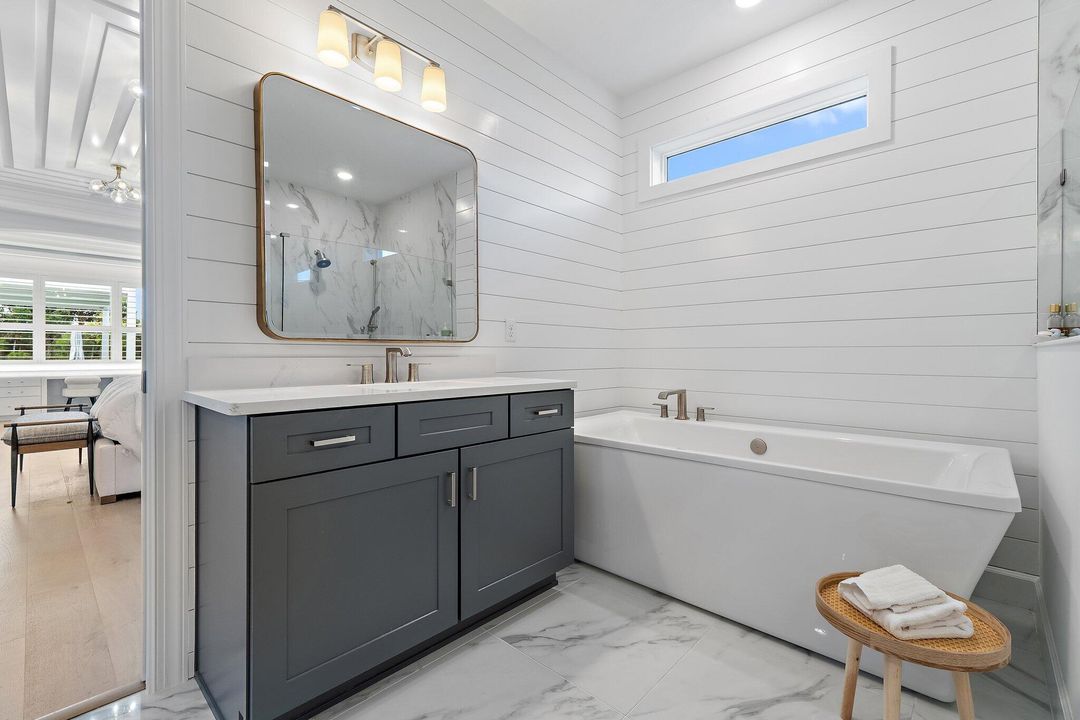 待售: $5,900,000 (7 贝兹, 7 浴室, 5762 平方英尺)