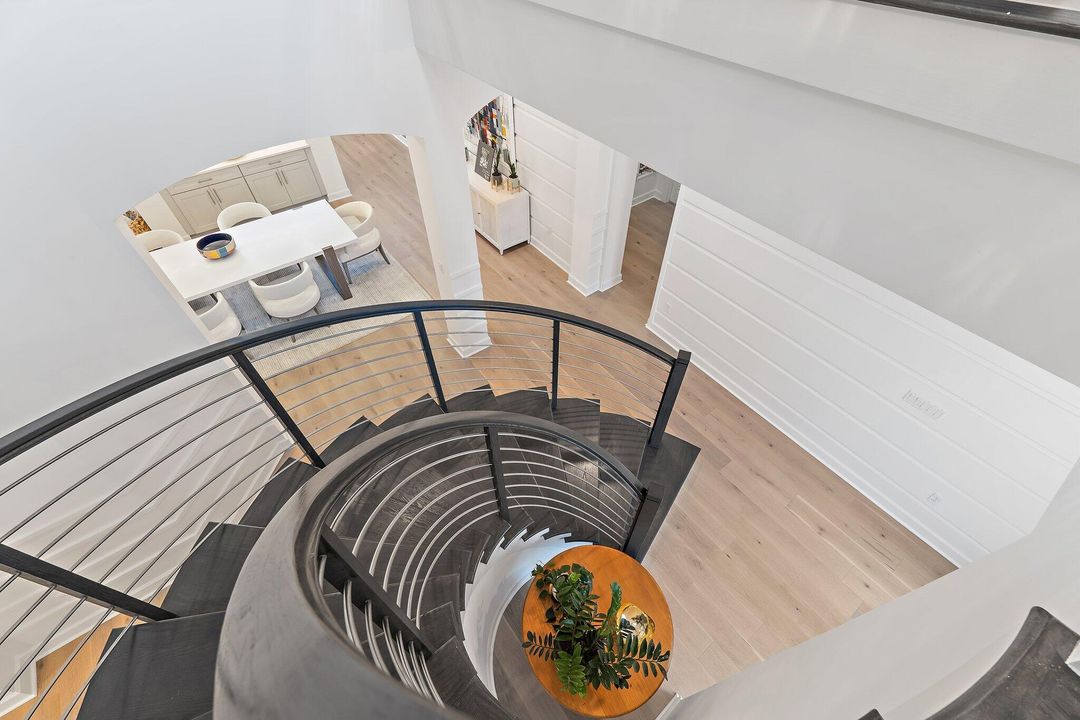 待售: $5,900,000 (7 贝兹, 7 浴室, 5762 平方英尺)