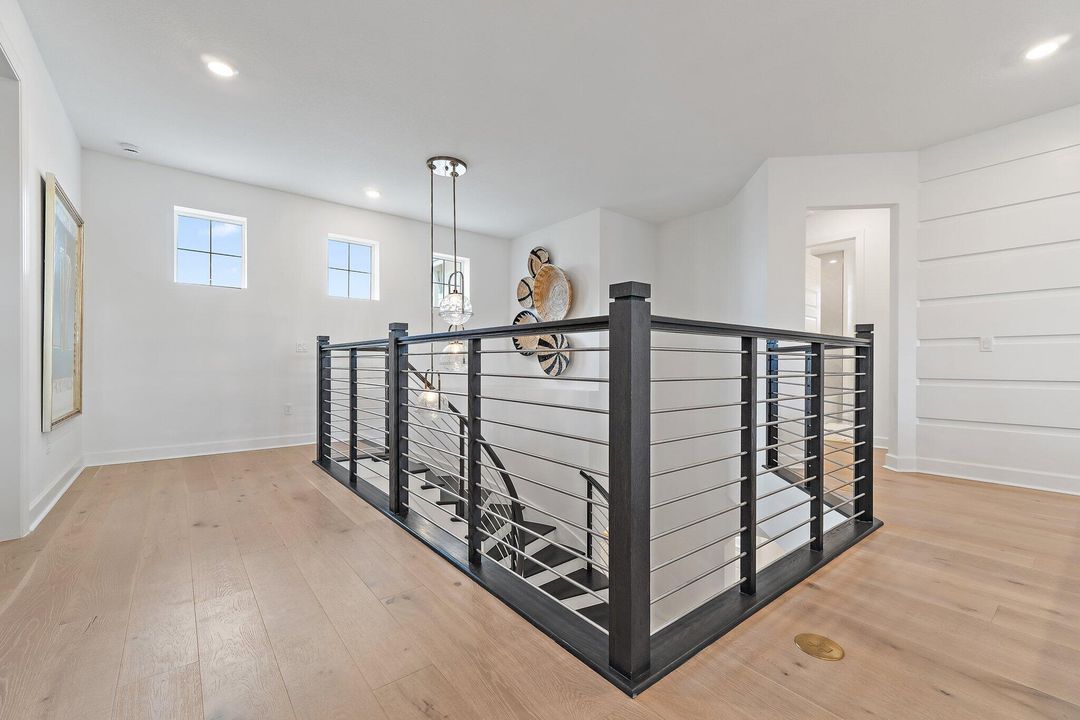 待售: $5,900,000 (7 贝兹, 7 浴室, 5762 平方英尺)