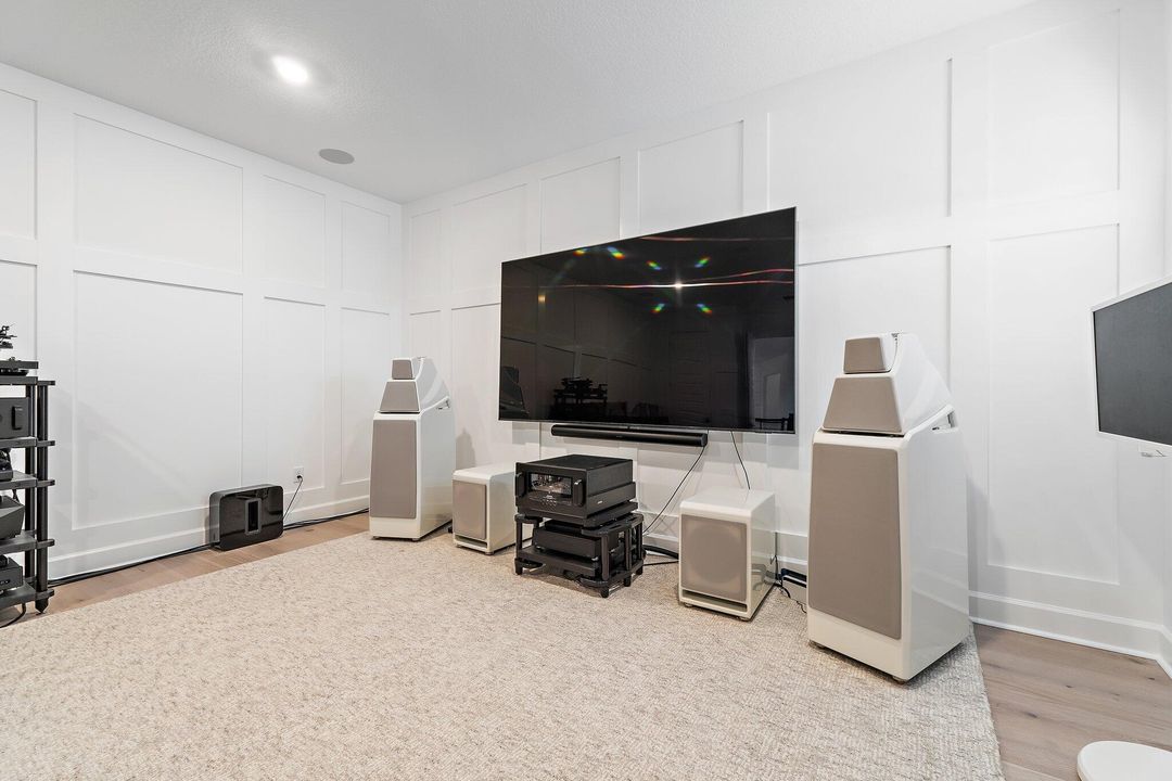 待售: $5,900,000 (7 贝兹, 7 浴室, 5762 平方英尺)