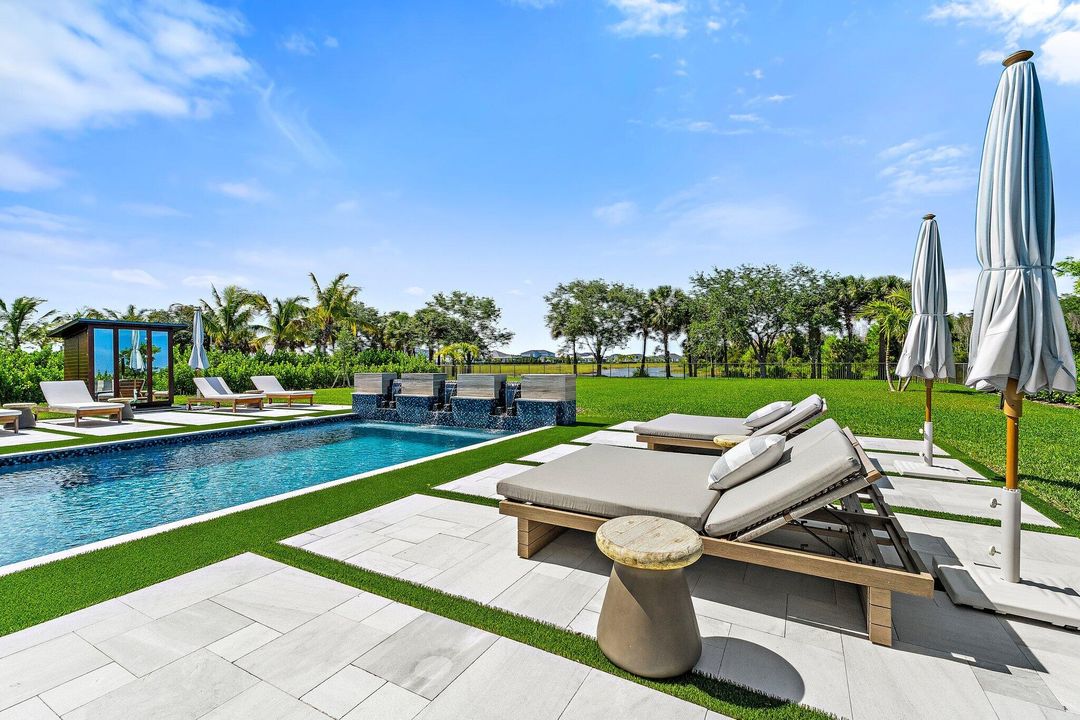 待售: $5,900,000 (7 贝兹, 7 浴室, 5762 平方英尺)