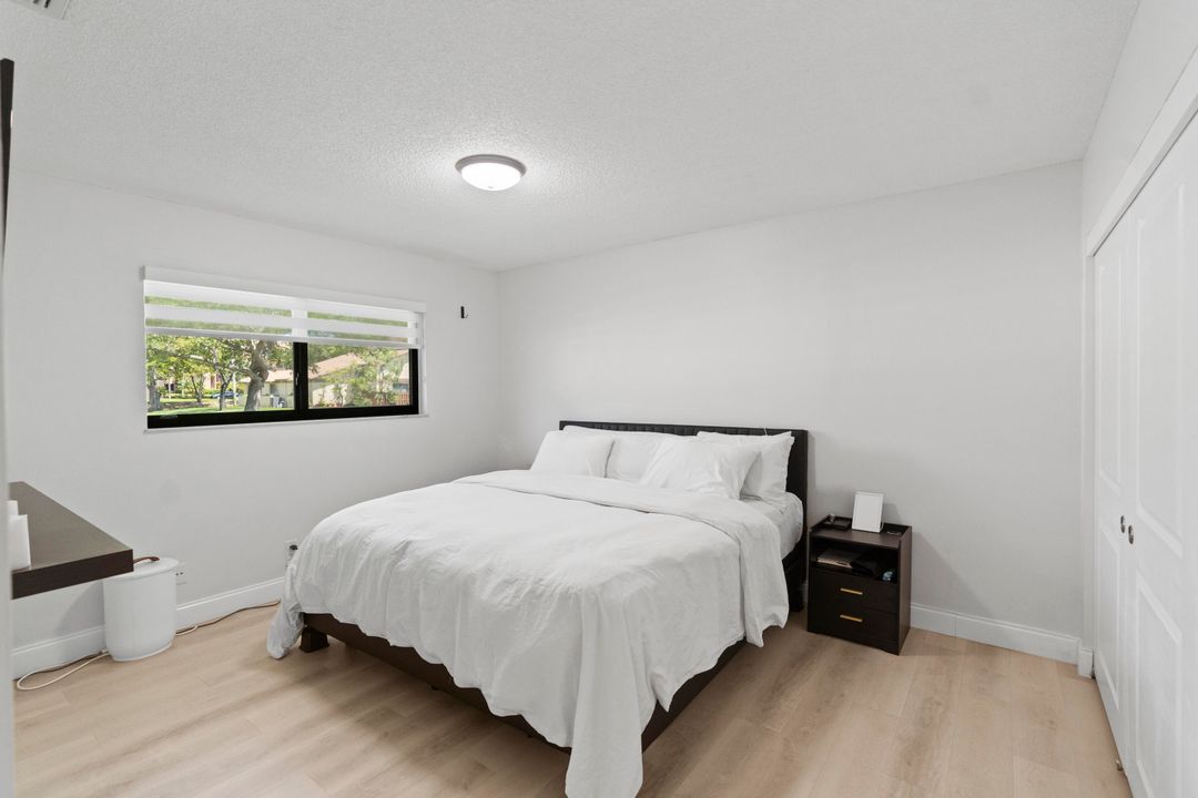 En Venta: $362,000 (3 camas, 2 baños, 1123 Pies cuadrados)