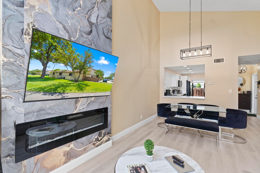 En Venta: $362,000 (3 camas, 2 baños, 1123 Pies cuadrados)