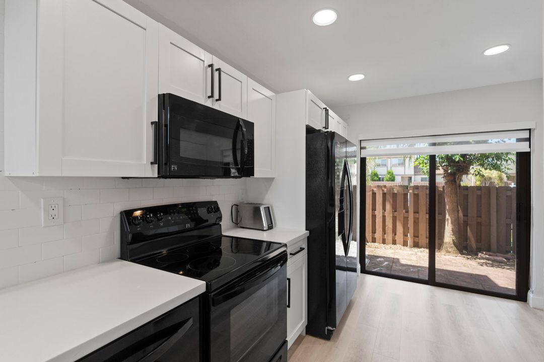 En Venta: $362,000 (3 camas, 2 baños, 1123 Pies cuadrados)