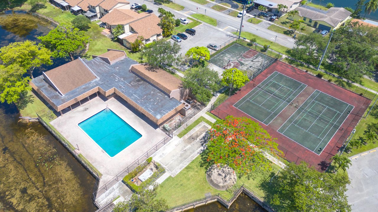 En Venta: $362,000 (3 camas, 2 baños, 1123 Pies cuadrados)