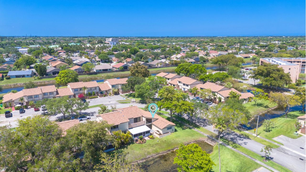 En Venta: $362,000 (3 camas, 2 baños, 1123 Pies cuadrados)