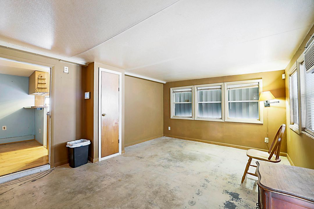 Activo con contrato: $75,000 (2 camas, 1 baños, 860 Pies cuadrados)