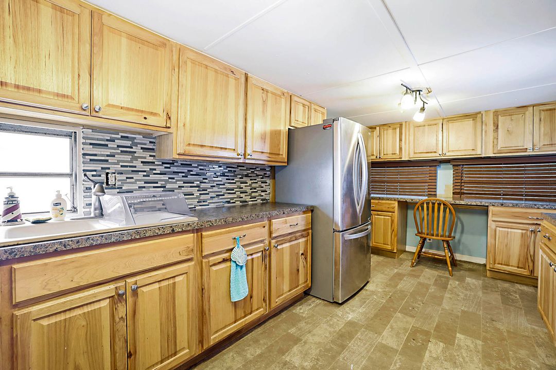 Activo con contrato: $75,000 (2 camas, 1 baños, 860 Pies cuadrados)