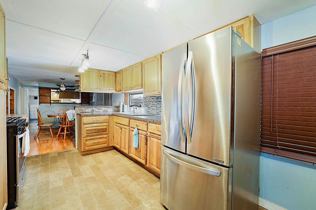 Activo con contrato: $75,000 (2 camas, 1 baños, 860 Pies cuadrados)