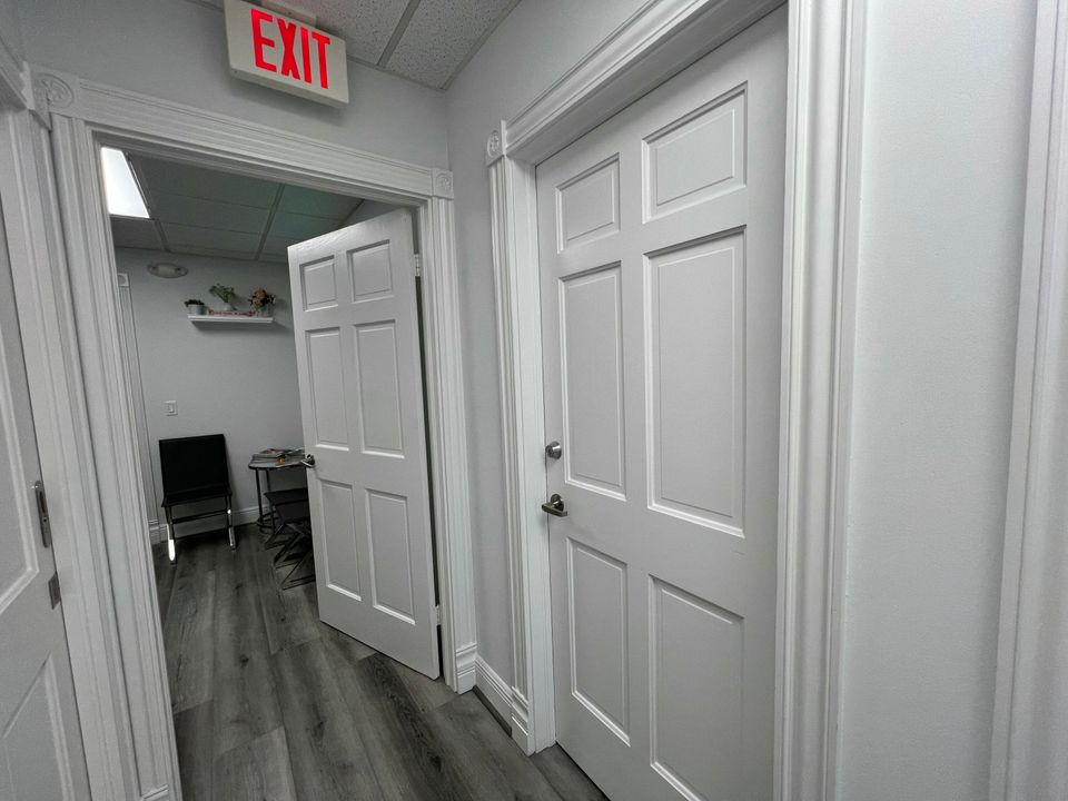 待售: $750 (0 贝兹, 0 浴室, 1159 平方英尺)