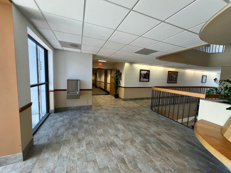 待售: $750 (0 贝兹, 0 浴室, 1159 平方英尺)